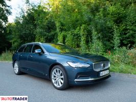 Volvo V90 2022 2.0 197 KM