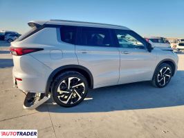Mitsubishi Outlander 2024 2