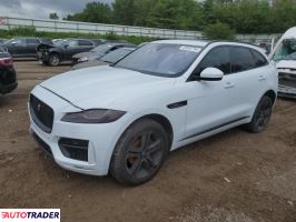 Jaguar F-PACE 2018 2