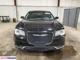 Chrysler 300C 2018 3