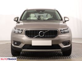 Volvo XC40 2019 2.0 187 KM