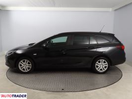 Opel Astra 2017 1.4 147 KM