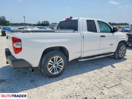 Toyota Tundra 2021 5