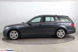 Mercedes C-klasa 2014 2.1 167 KM