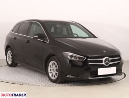 Mercedes B-klasa 2020 2.0 147 KM