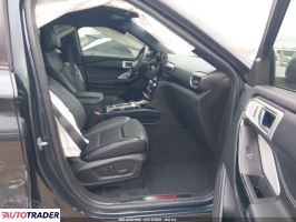 Ford Explorer 2022 3