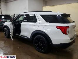 Ford Explorer 2022 2