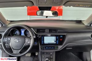 Toyota Auris 2017 1.8 136 KM Toyota Auris 2017 1.8 136 KM
