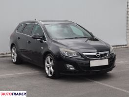 Opel Astra - zobacz ofertę