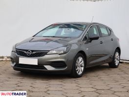 Opel Astra 2021 1.2 143 KM