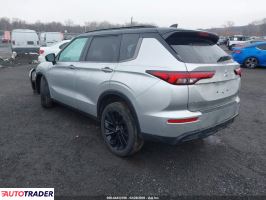 Mitsubishi Outlander 2024 2
