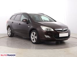 Opel Astra 2012 1.4 138 KM