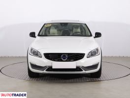 Volvo S60 2016 2.0 241 KM