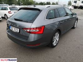 Skoda Superb 2022 2.0 150 KM