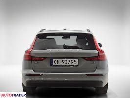 Volvo V60 2023 2.0 163 KM