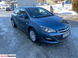 Opel Astra 2014 1.4 140 KM