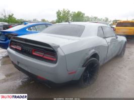 Dodge Challenger 2022 6