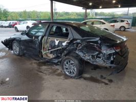 Hyundai Elantra 2024 2