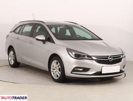 Opel Astra 2019 1.6 108 KM