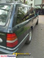 Mercedes E-klasa 1995 2.5 113 KM Mercedes E-klasa 1995 2.5 113 KM