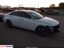 Hyundai Elantra 2025 1