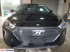 Hyundai IONIQ Hybrid 2019 1