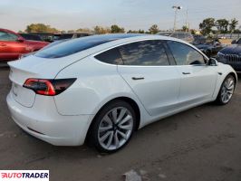 Tesla Model 3 2018