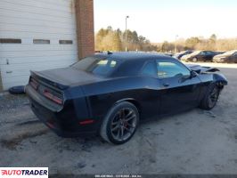 Dodge Challenger 2021 6