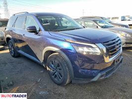 Nissan Pathfinder 2022 3
