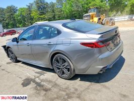 Toyota Camry 2025 2