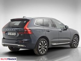 Volvo XC60 2023 2.0 197 KM
