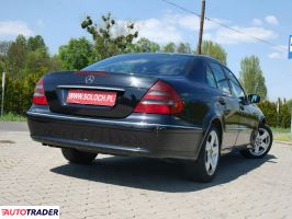 Mercedes E-klasa 2004 2.1 150 KM