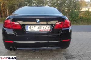 BMW 530 2011 3.0 245 KM