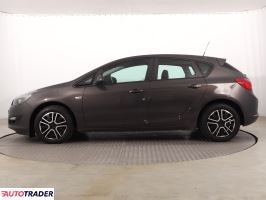 Opel Astra 2014 1.6 113 KM