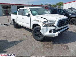 Toyota Tacoma 2021 3