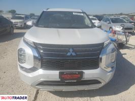 Mitsubishi Outlander 2024 2