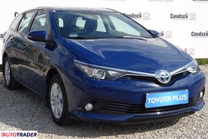 Toyota Auris 2017 1.8 136 KM Toyota Auris 2017 1.8 136 KM