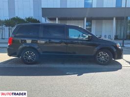 Dodge Grand Caravan 2018 3.6 287 KM