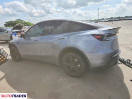 Tesla Model Y 2026