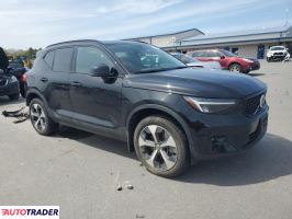 Volvo XC40 2023 2