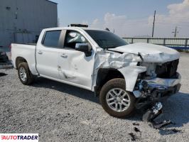 Chevrolet Silverado 2022 5