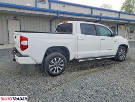 Toyota Tundra 2021 5