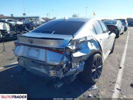 Lexus IS 2022 3