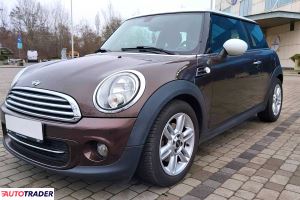 Mini Cooper 2012 1.6 122 KM