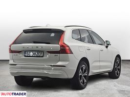 Volvo XC60 2022 2.0 197 KM