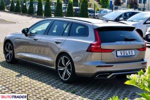 Volvo V60 2021 2.0 163 KM Volvo V60 2021 2.0 163 KM