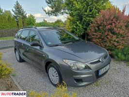Hyundai i30 2009 1.4 109 KM
