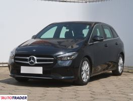 Mercedes B-klasa 2019 1.3 134 KM