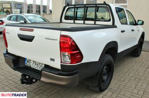 Toyota Hilux 2017 2.4 150 KM Toyota Hilux 2017 2.4 150 KM