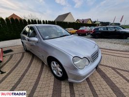 Mercedes C-klasa 2000 2.0 150 KM Mercedes C-klasa 2000 2.0 150 KM